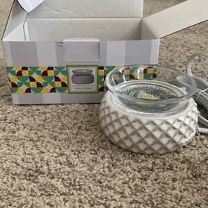 Scentsy Simply Diamond warmer